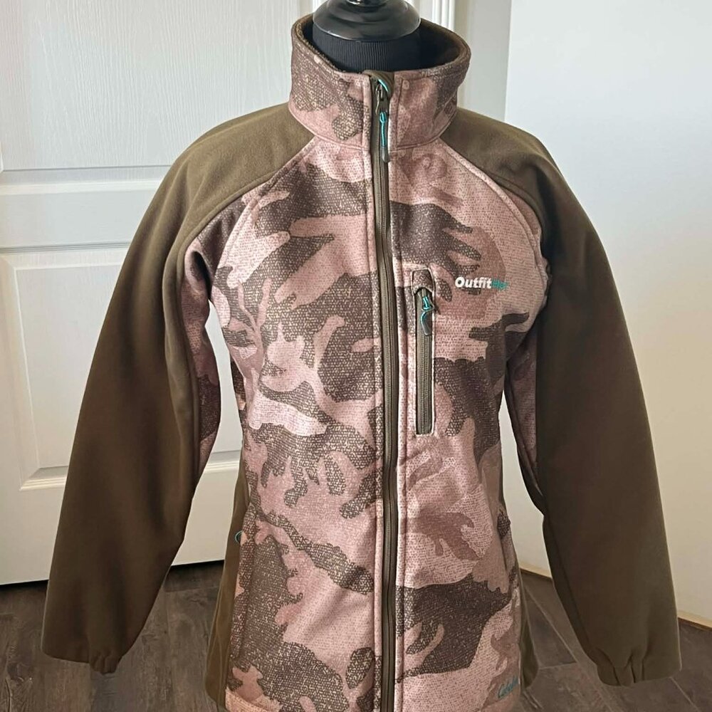 Cabelas Outfit Her Full Zip Camouflage Performance Jacket Women's size XS Regula